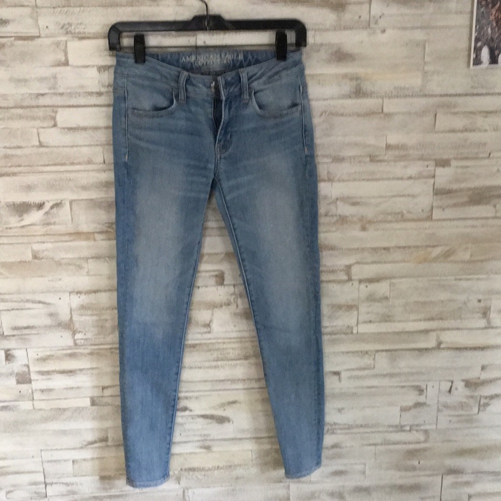 American eagle stretchy jeans